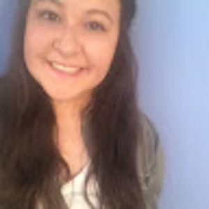 Meet your Posher, Emilee